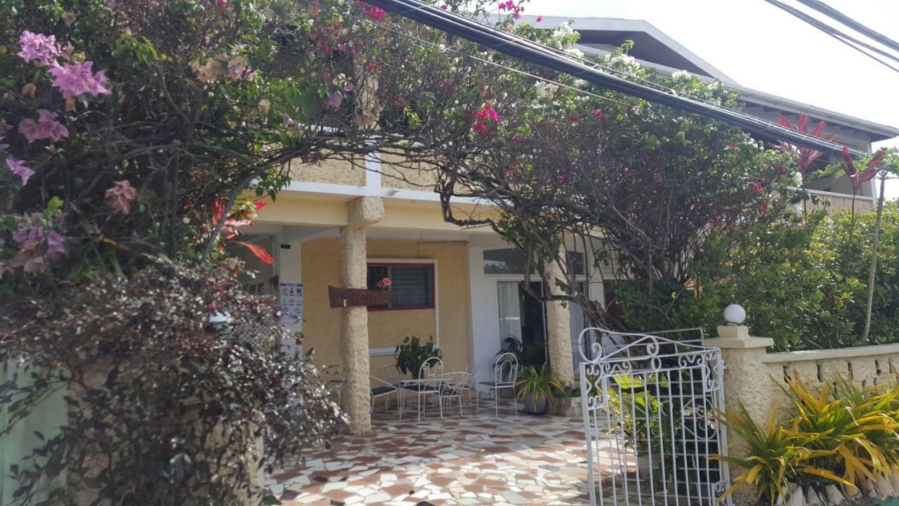 Rainbow Inn Grenville Dış mekan fotoğraf
