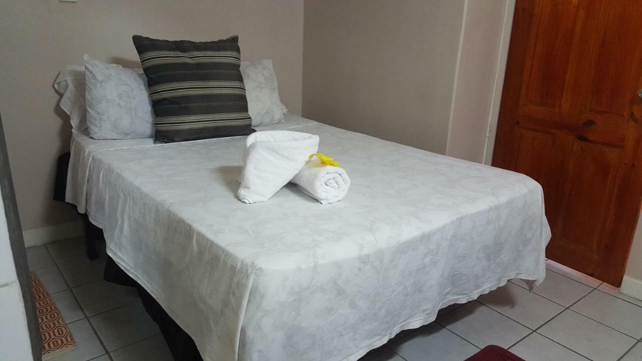 Rainbow Inn Grenville Dış mekan fotoğraf