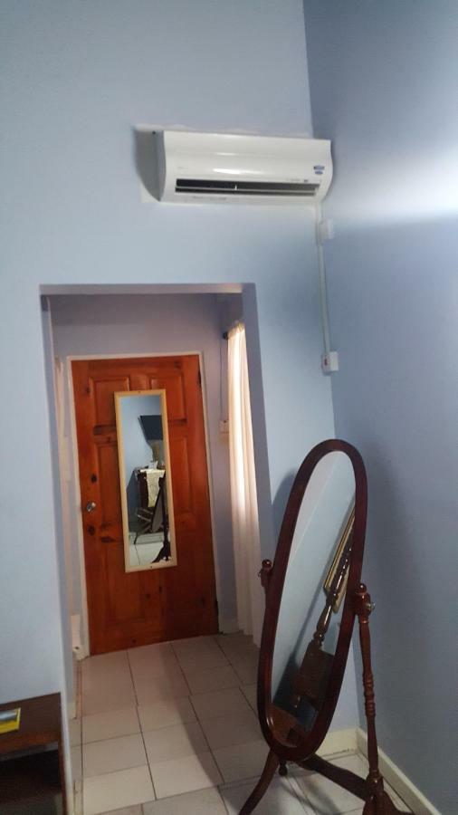 Rainbow Inn Grenville Dış mekan fotoğraf