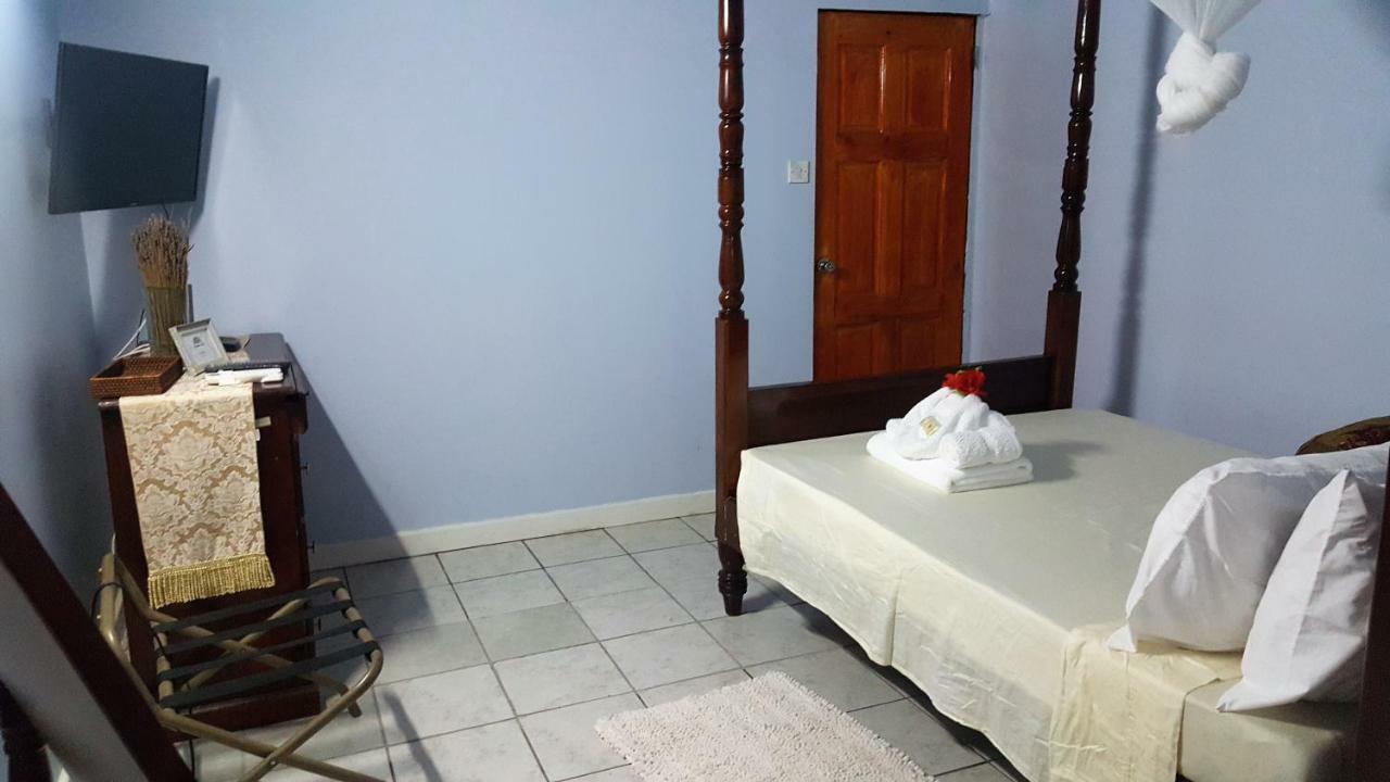Rainbow Inn Grenville Dış mekan fotoğraf
